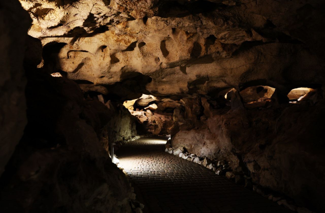 Пещеру Таврида в Крыму открыли для посещения
