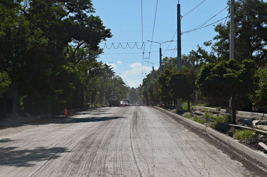 Ремонт дороги на улице Горпищенко в Севастополе планируют завершить к концу сентября