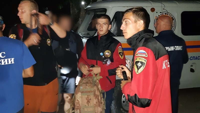 Заблудились в районе Ай-Петри: спасатели эвакуировали группу туристов в Крыму