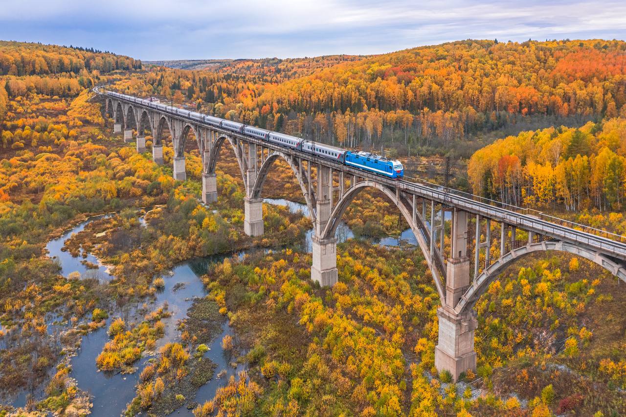 Движение поездов «Таврия» изменилось в связи с ремонтом Крымского моста