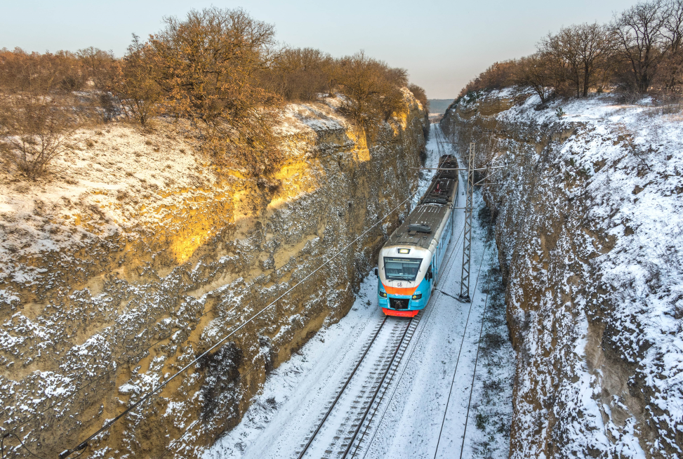 С 1 января вырастет стоимость проезда в электричках в Крыму и Севастополе