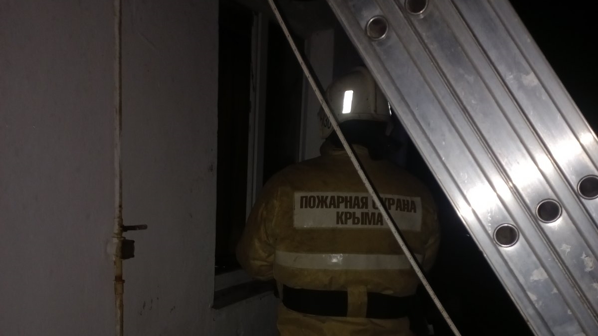 При пожаре на севере Крыма погиб человек