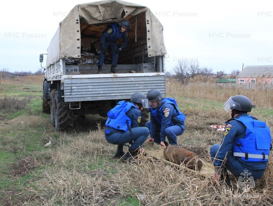 Спасатели обезвредили обнаруженные на севере Крыма боеприпасы, из-за которых действовал режим ЧС
