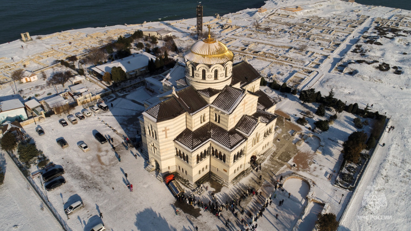 В Севастополе расширили список мест, отведенных для ночных крещенских купаний