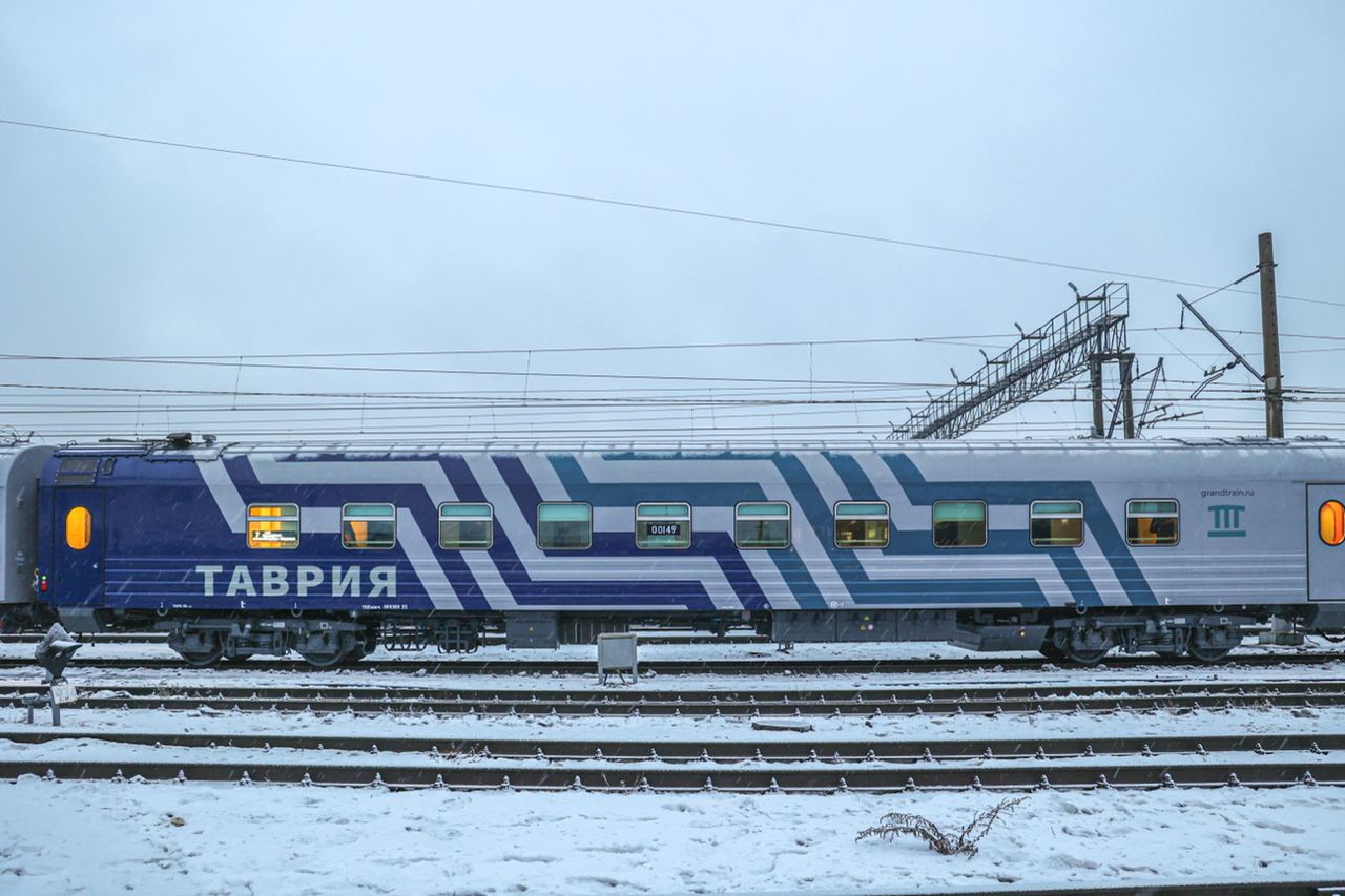 В Крыму расписание поездов дальнего следование изменится из-за ремонта путей