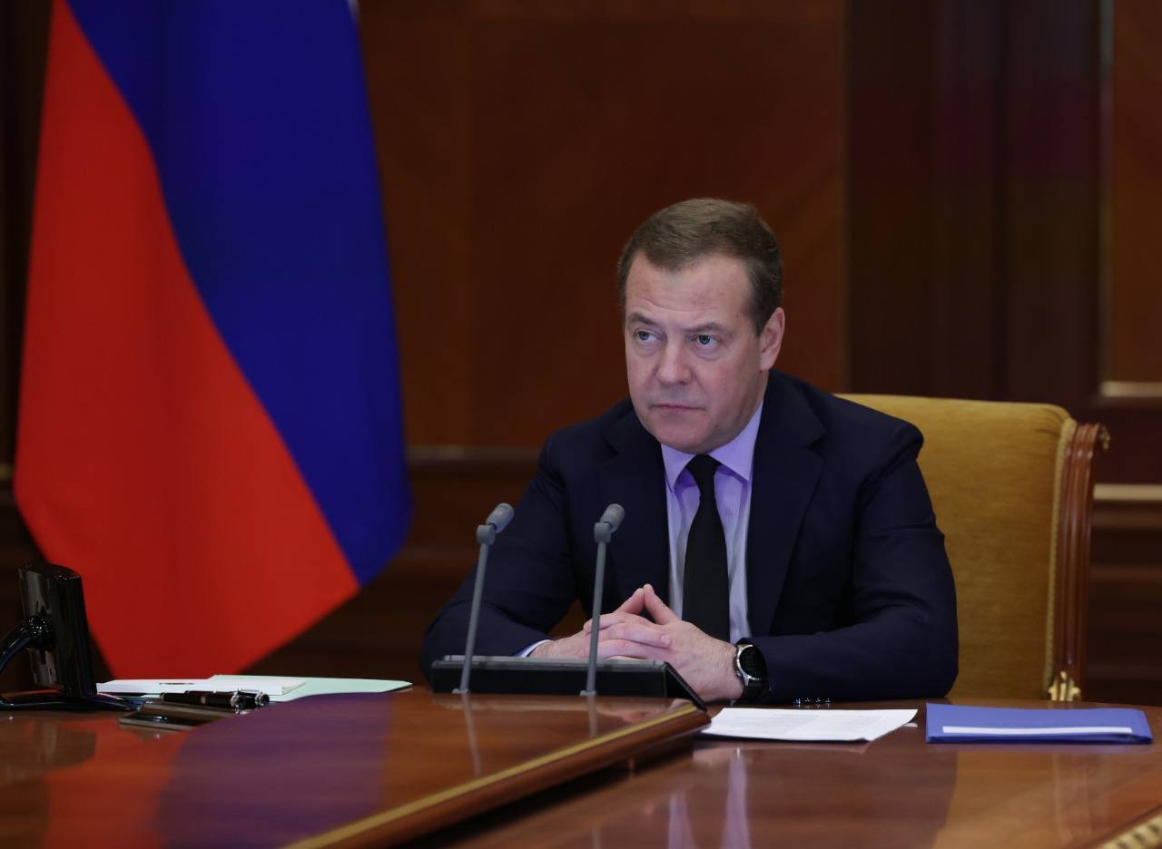 В случае атаки на Крым переговоров не будет — Медведев