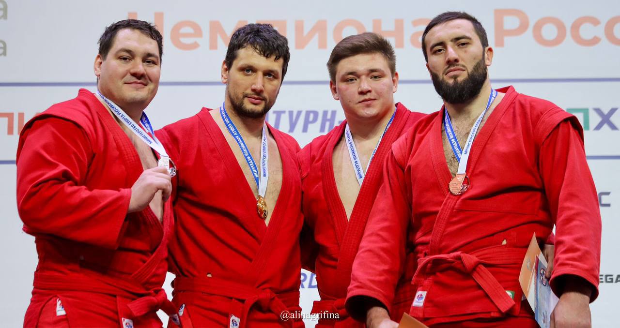 Спортсмен из Севастополя завоевал путевку на чемпионат Европы по самбо