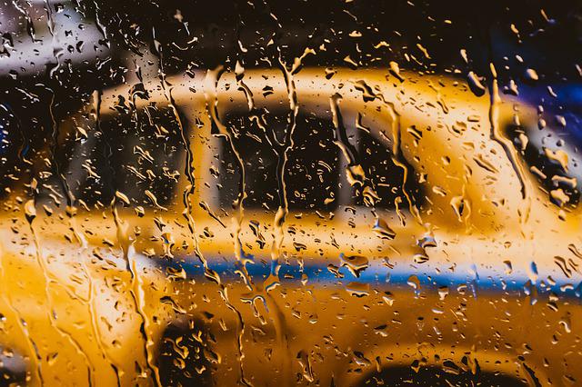 Водителям такси могут запретить работать больше 12 часов