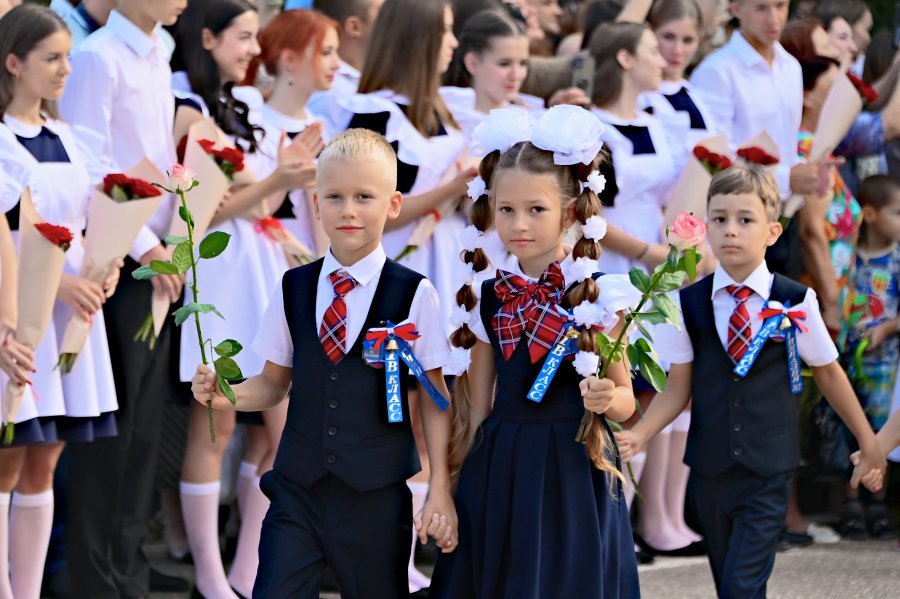 В Севастополе стартовал прием заявлений на поступление детей в первый класс