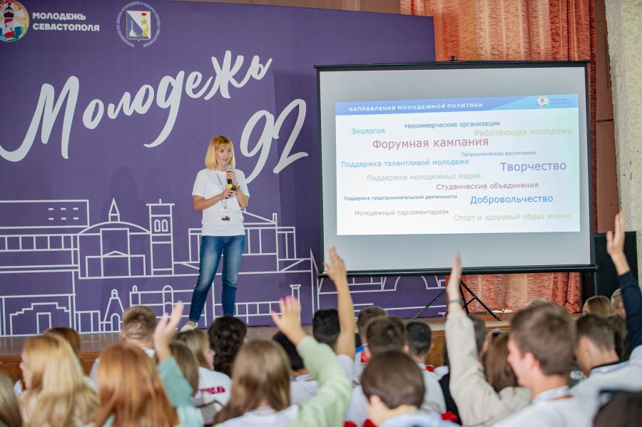 Численность молодых работников в России опустилась до исторического минимума