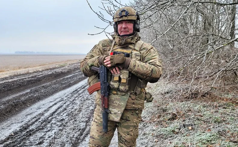 Рогозин предупредил российских военных: не покупайте ничего у жителей прифронтовой полосы