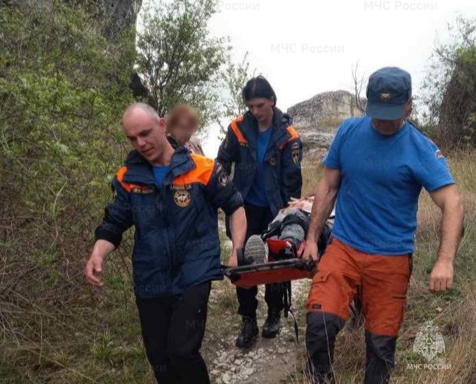 В Бахчисарае туристка пострадала в районе скал-«сфинксов»