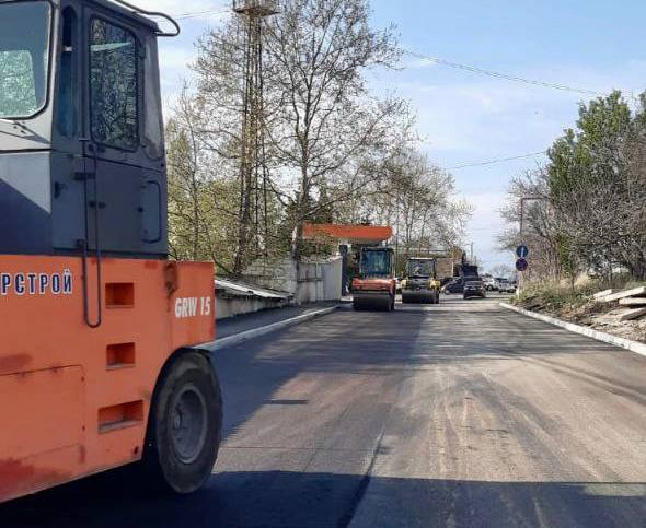 В Севастополе завершается ремонт дороги на улице Силаева