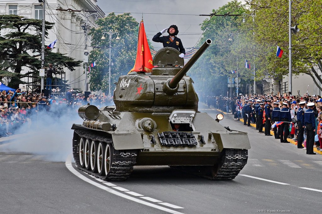 Регионы России сокращают торжества 9 Мая из-за угроз безопасности