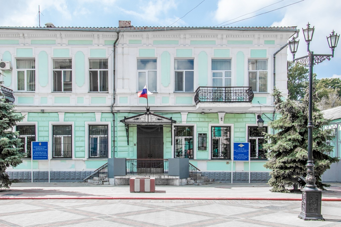 В Крыму полицейские разыскали подростка, сбежавшего из учебного заведения