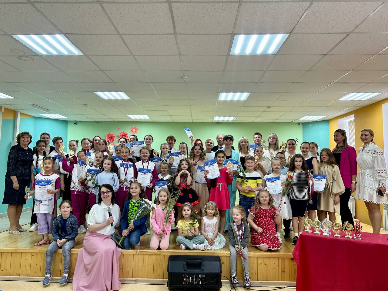 В Севастополе в День защиты детей наградили победителей городского конкурса детского творчества «Вдохновение»