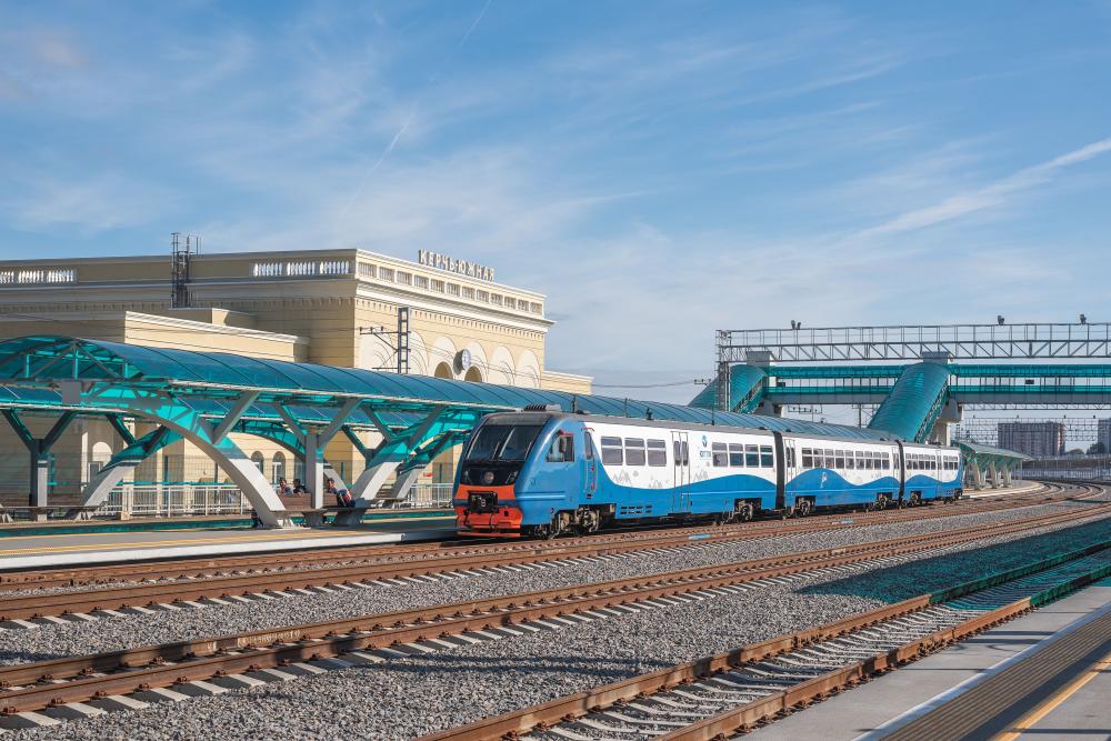 Число рейсов пригородных поездов в Крым увеличено