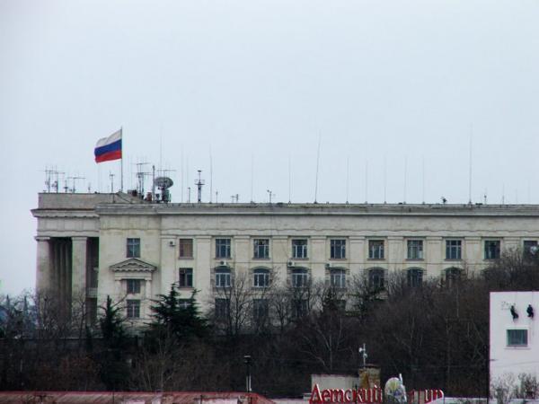В Севастополе завершили взрывные работы в штабе ЧФ