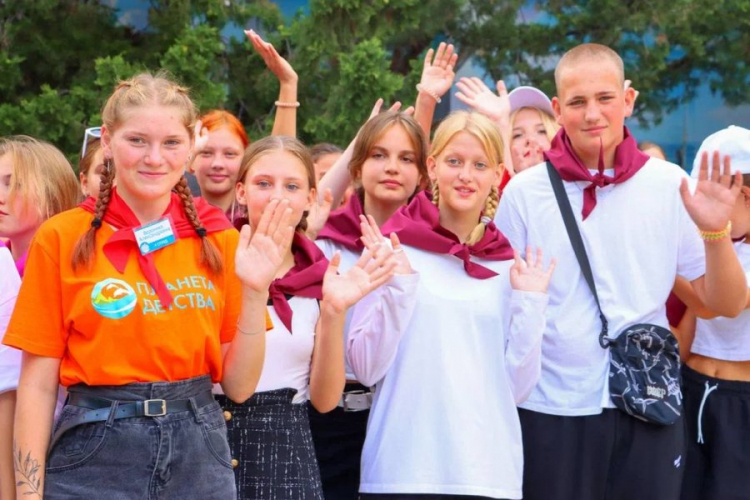 В Севастополе оздоровительные лагеря посетили более семи тысяч детей