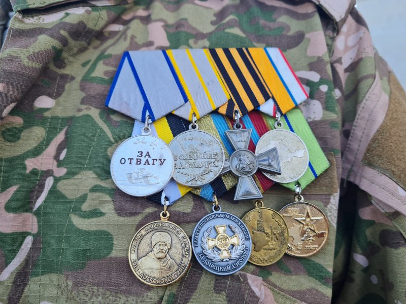 Севастопольца наградили медалью «За отвагу»