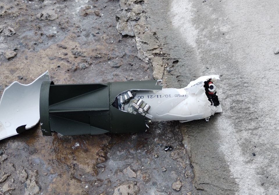 В Курской области украинский БПЛА сбросил три кассетных боеприпаса на маслодельный комбинат