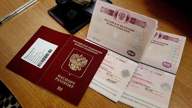 У военнослужащих РФ на границе могут законно изымать загранпаспорта