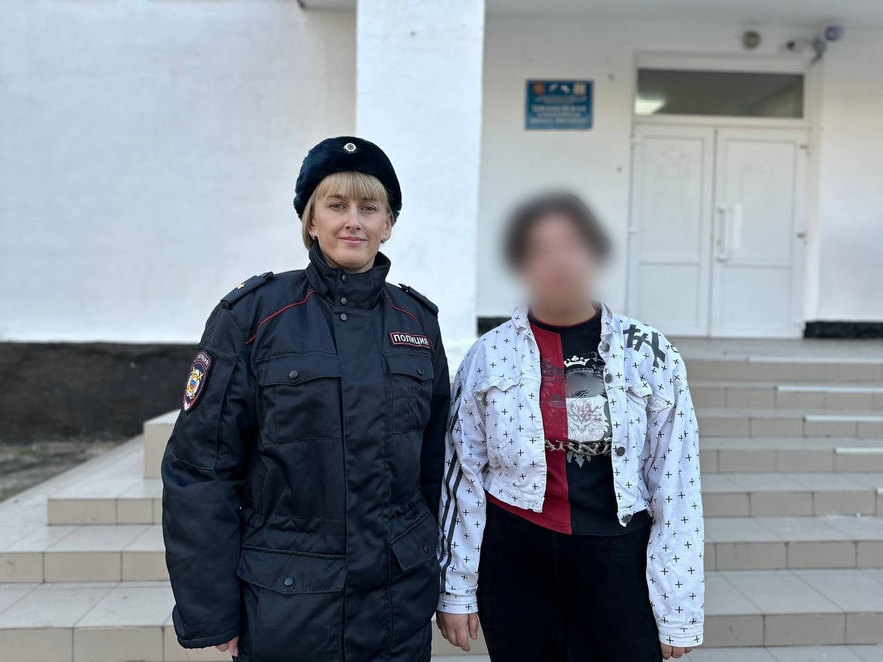 Полицейские нашли пропавшую несовершеннолетнюю, сбежавшую из школы-интерната в Крыму