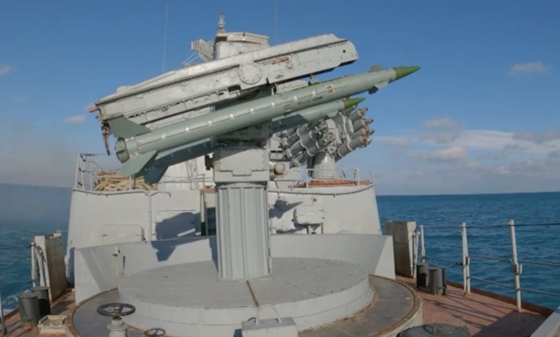 Черноморский флот провел учения по отражению атаки беспилотников на Севастополь
