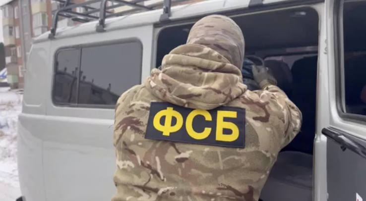 Украинский агент арестован в Крыму за сбор сведений о силах Росгвардии в зоне СВО