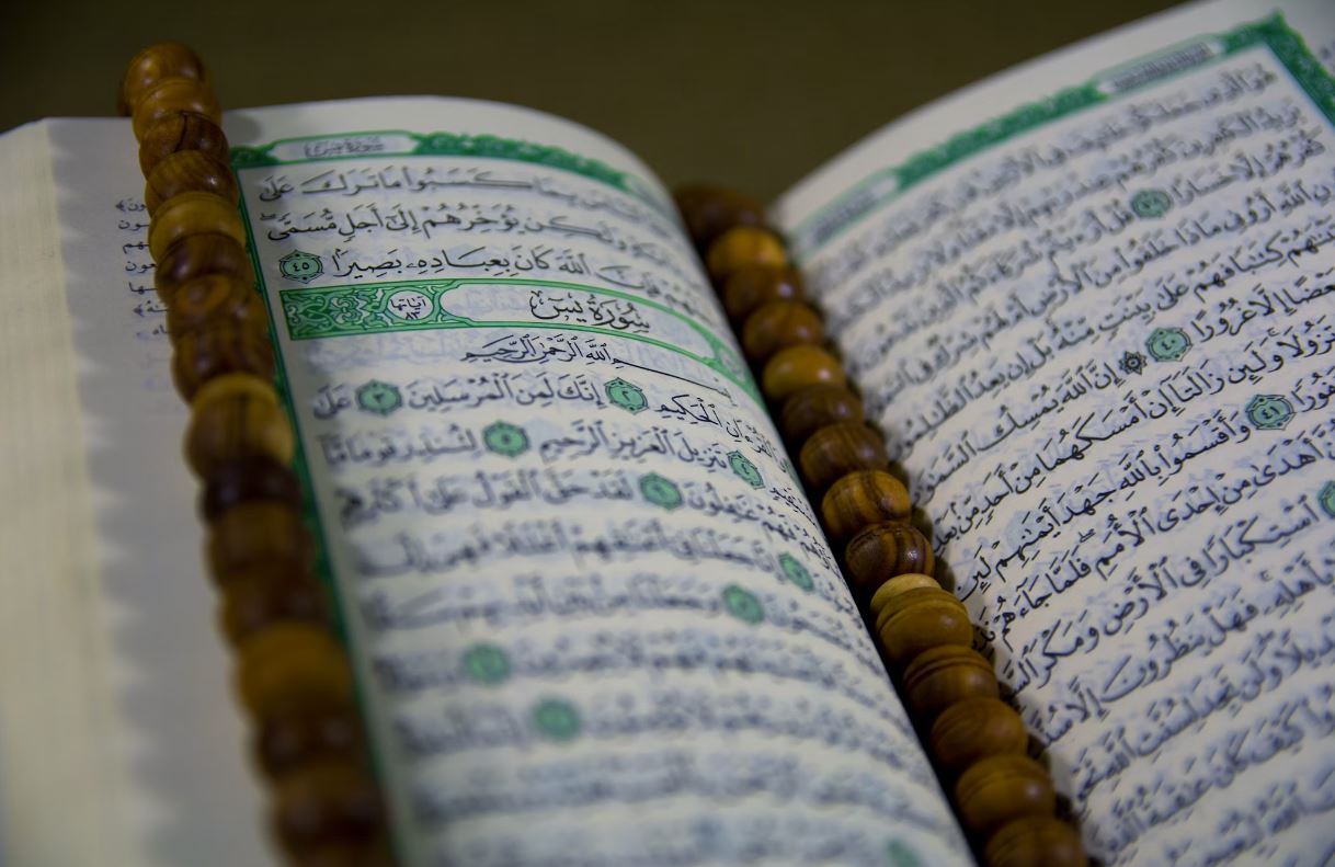 Cжегшему «Коран» россиянину вменяют 3,5 года колонии