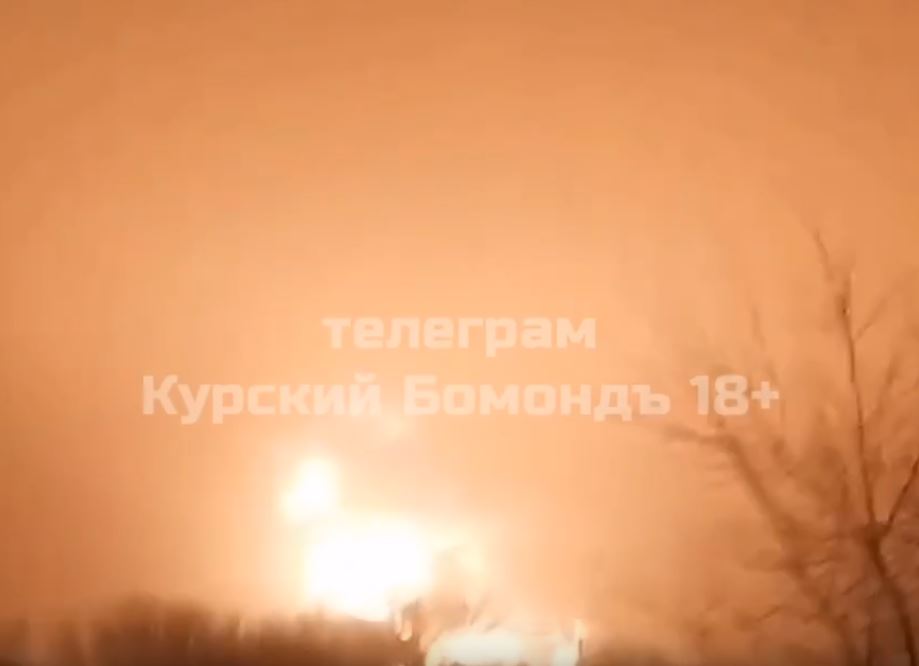 После атаки дрона ВСУ загорелась нефтебаза в Курской области