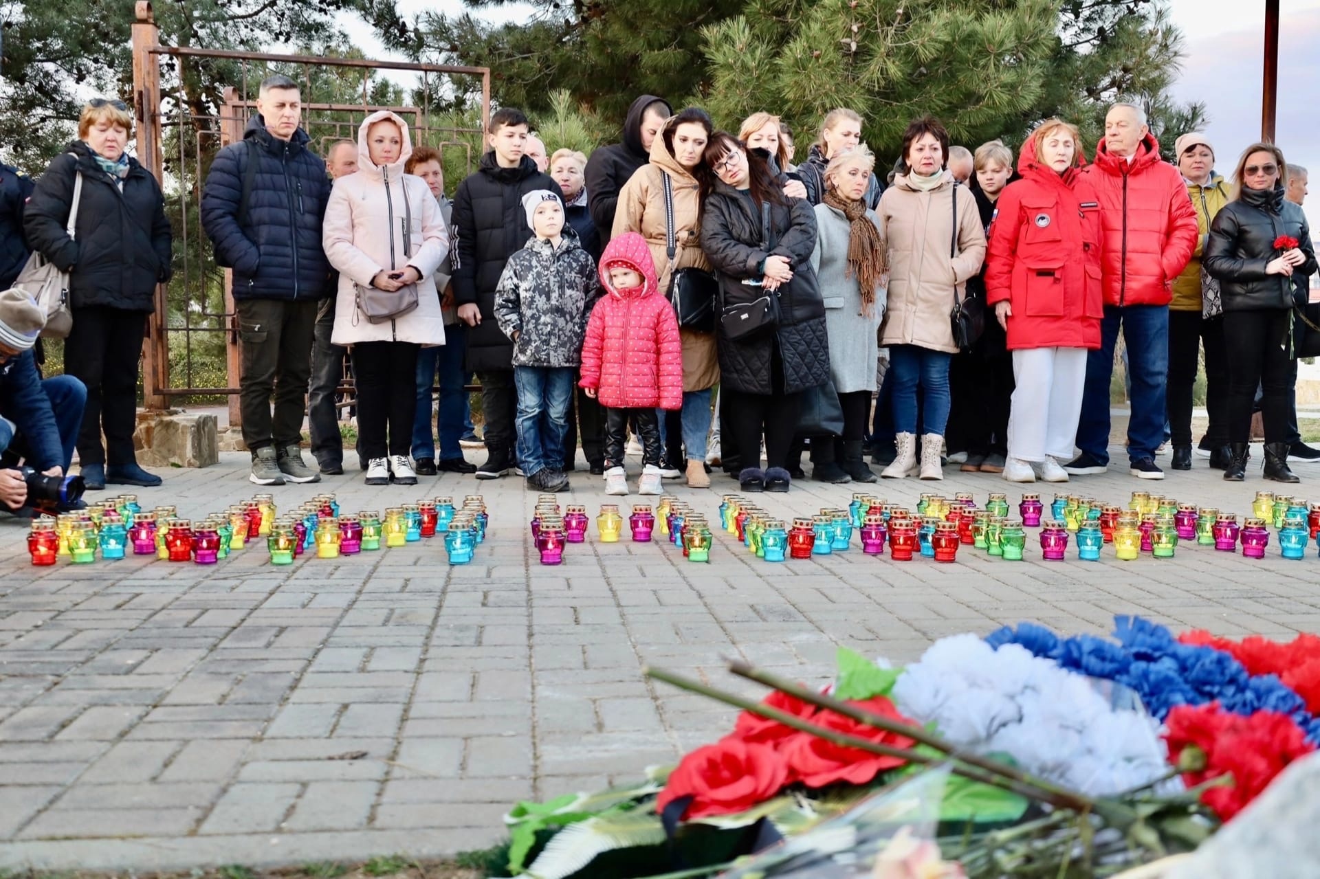 В Севастополе на Алле Героев состоялась акция «Свеча памяти»