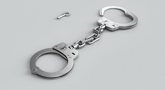 В Петербурге задержана девушка с бомбой