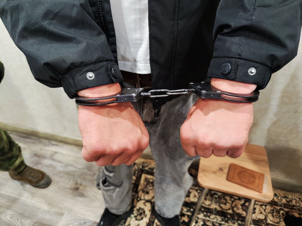 Полиция Севастополя во время рейда изъяла 3,5 кг наркотиков