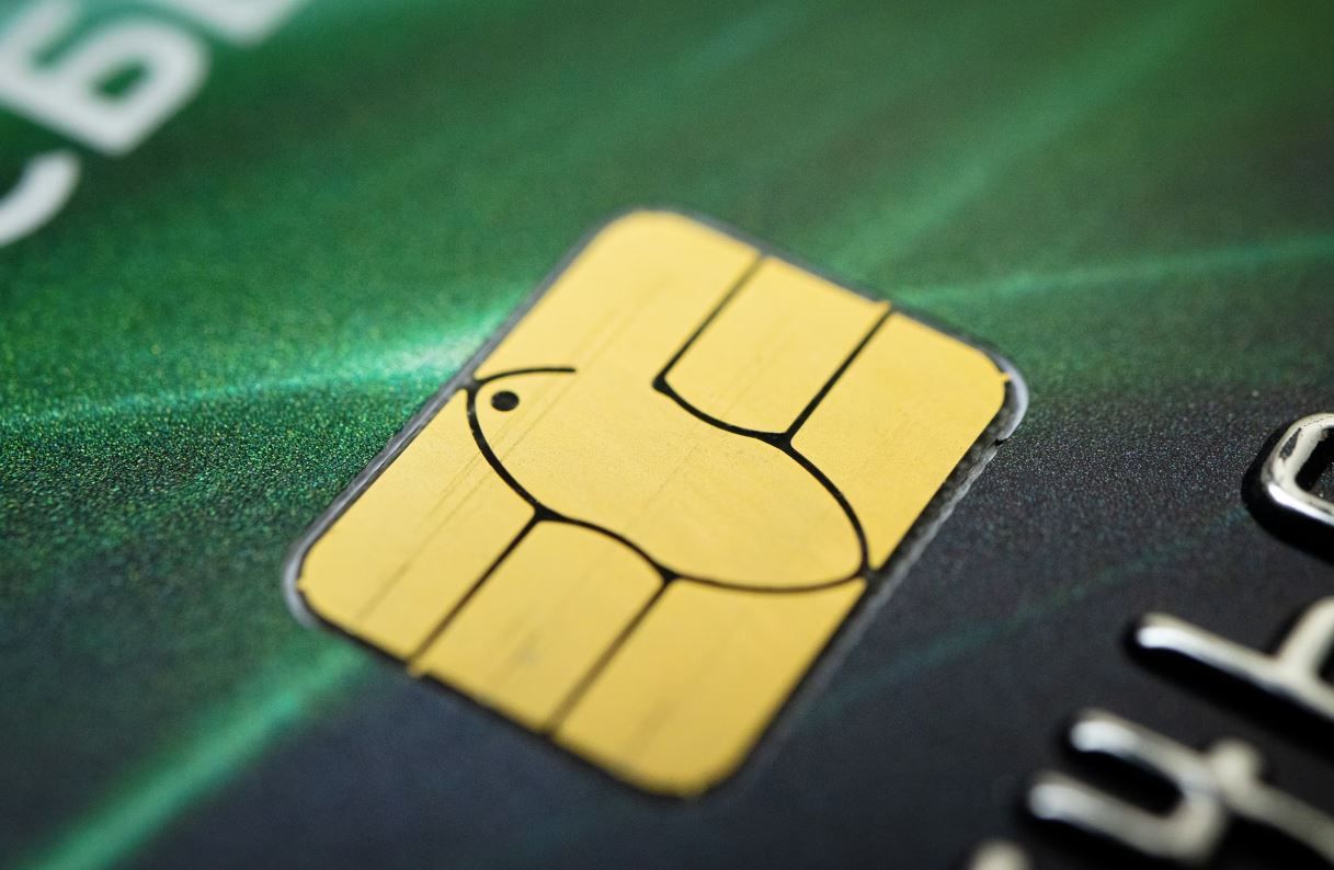 Ограничение по количеству банковских карт заработает с декабря текущего года