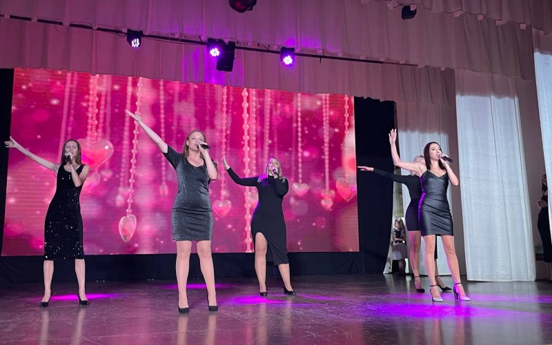 Ансамбль эстрадной песни «Жаворонушки» отметил 30-летний юбилей (ФОТО)