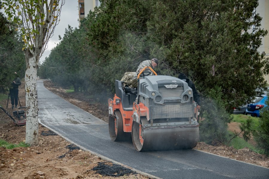 В Севастополе в Казачьей бухте завершается благоустройство пешеходной сети