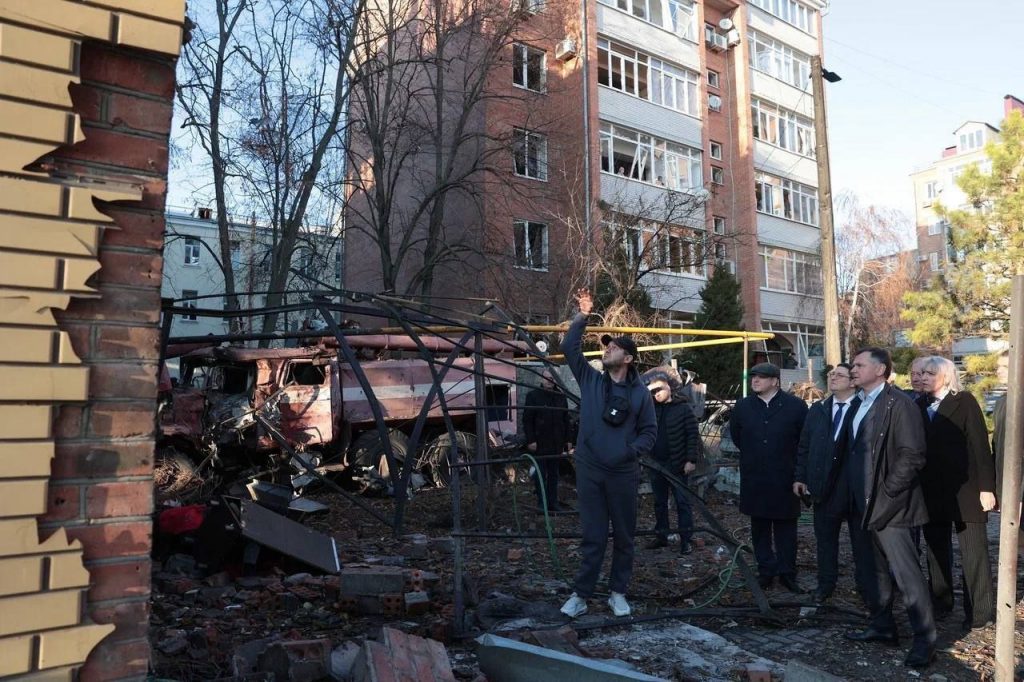 "Самая масштабная атака на гражданскую инфраструктуру": в Таганроге два дома будут снесены после ударов ВСУ