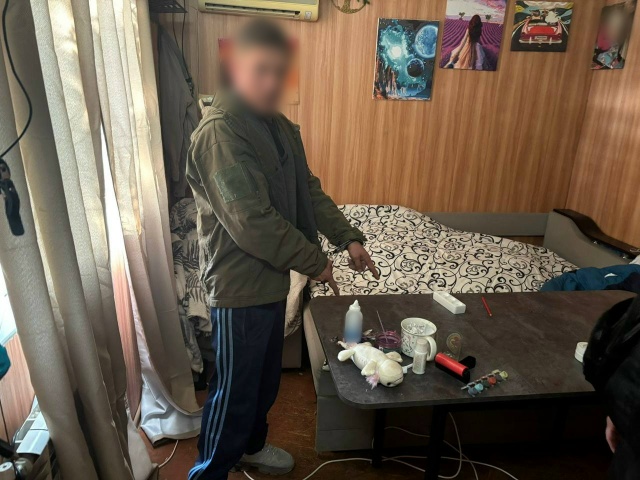 В Ялте мужчина ограбил свою бывшую возлюбленную, он задержан