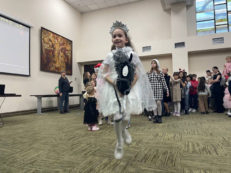 В севастопольском «Аквамарине» прошел благотворительный детский праздник