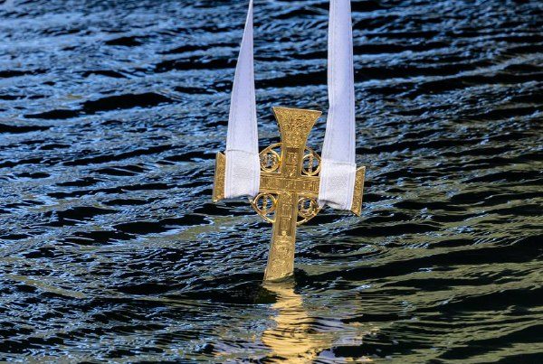 В Новый Херсонес на Крещение Господня пришли почти 19 тысяч человек