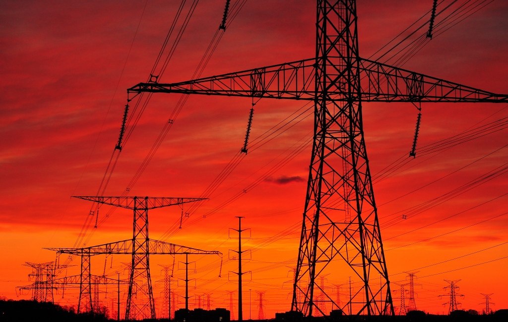 В Крыму частично обесточены 16 населенных пунктов