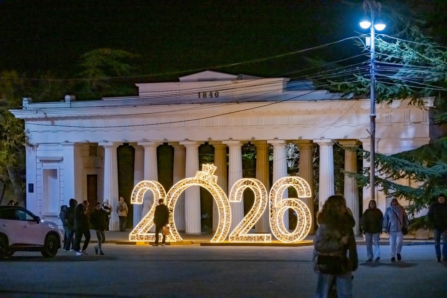 «Могут упасть обломки БПЛА»: в Севастополе сбили шесть воздушных целей 