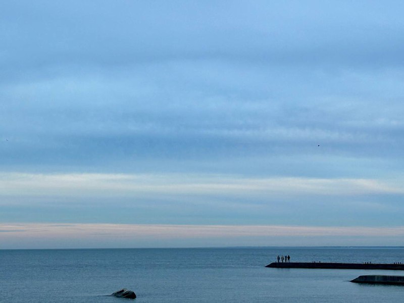 Над Крымом и 16-ю регионами России за ночь ликвидированы 124 дрона ВСУ