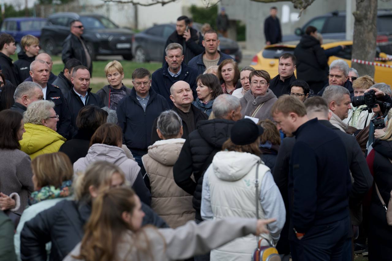 В Севастополе пострадавшим при взрыве в жилом доме предоставят временное размещение (видео)