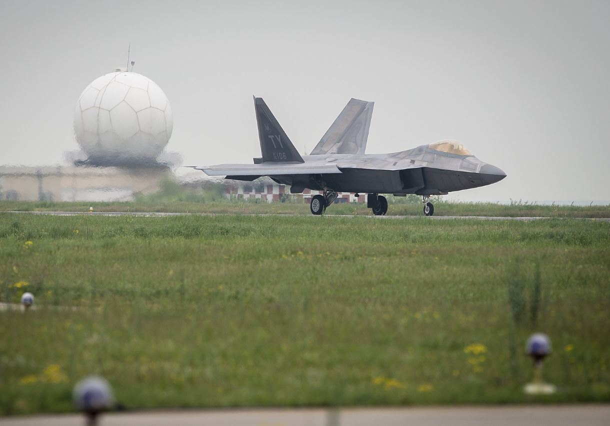 США намерены разместить военную авиацию в Румынии для участия в военной операции против Ирана