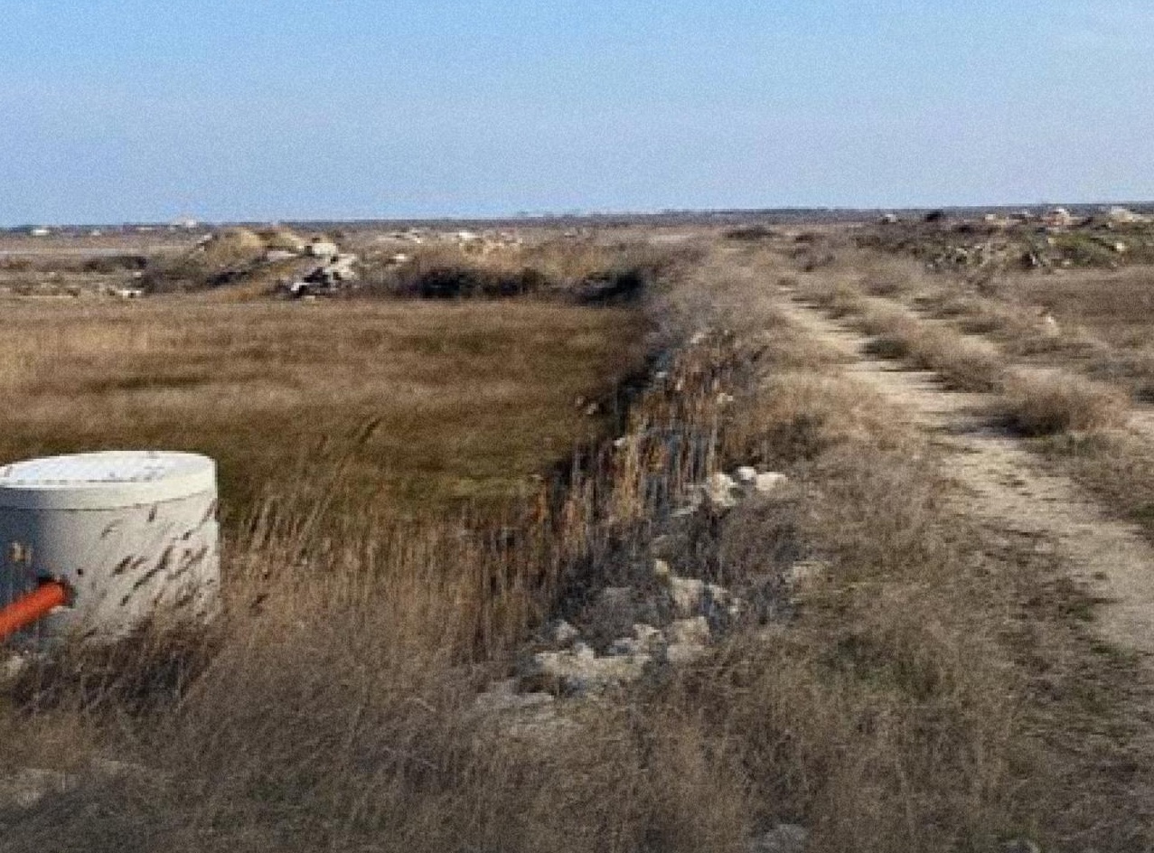 В Крыму частная фирма возместит 2,4 млн ущерба за свалку на берегу Азовского моря в Щёлкино