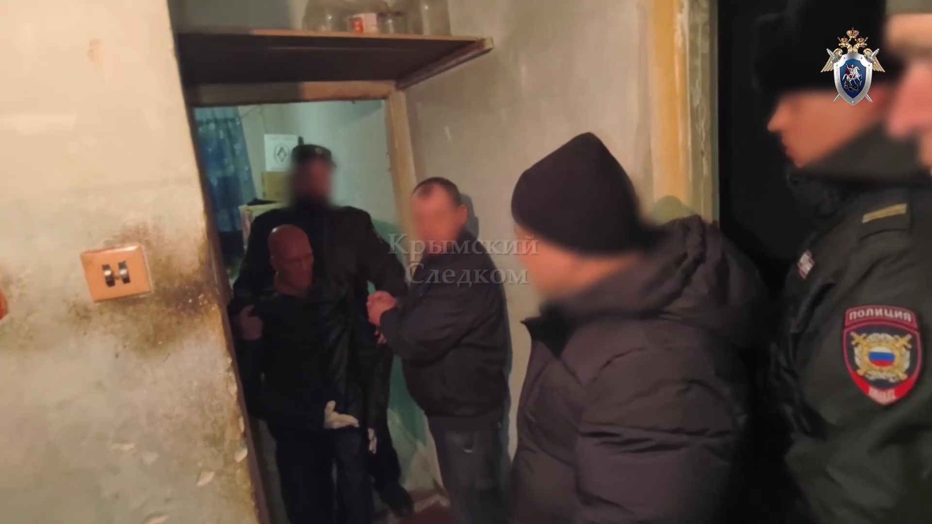 Жителя Крыма обвиняют в убийстве тестя и жестоком избиении тещи