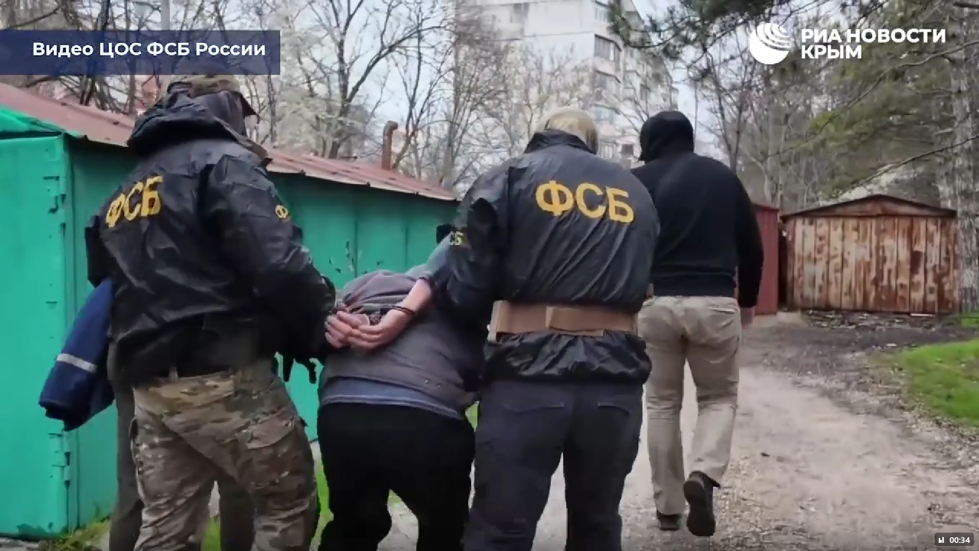 Задержанный ФСБ россиянин рассказал о подготовке терактов в Крыму: детали допроса