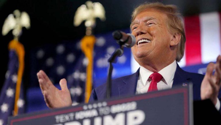 Суд США отклонил иск Трампа к СМИ на 10 млрд долларов